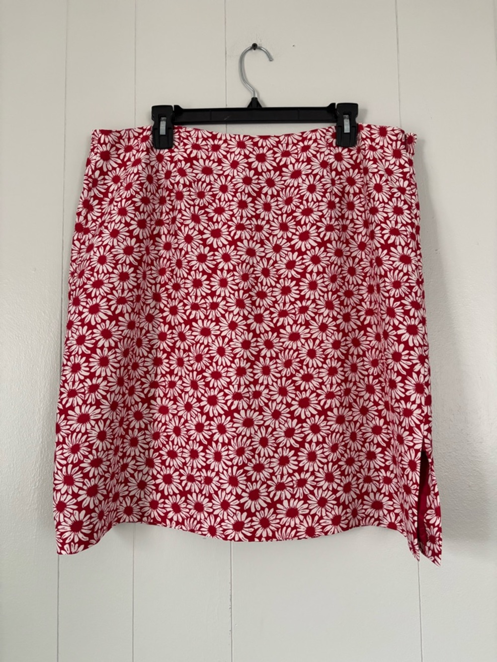 Vintage 100% Silk Hillard & Hanson Red Daisy-Print Skirt Size 1X Floral